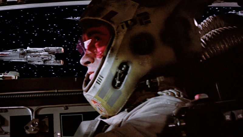Colonel Horton Salm (Human Rebel Pilot)