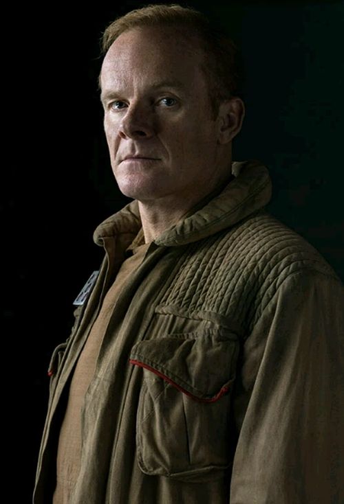 General Davits Draven (Human Rebel Officer)
