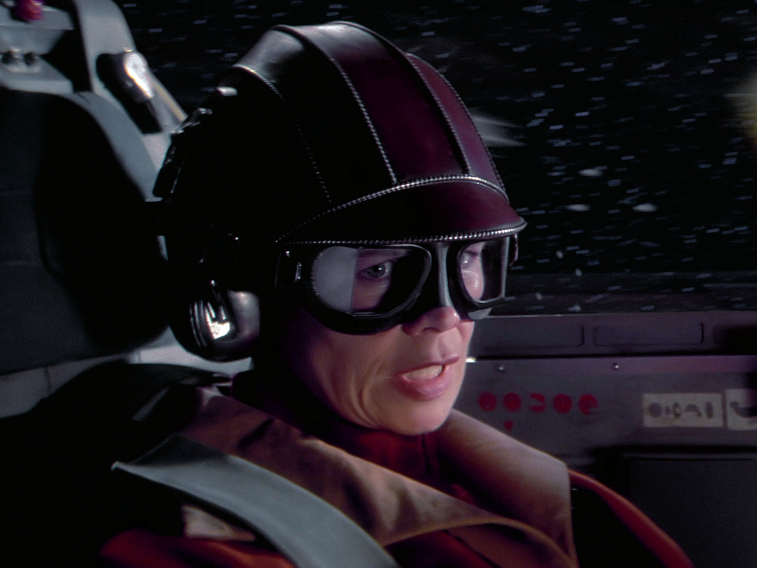 Dinee Ellberger (Human Naboo Starfighter Pilot)