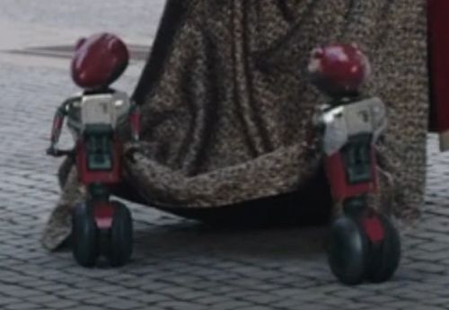 Foot droid
