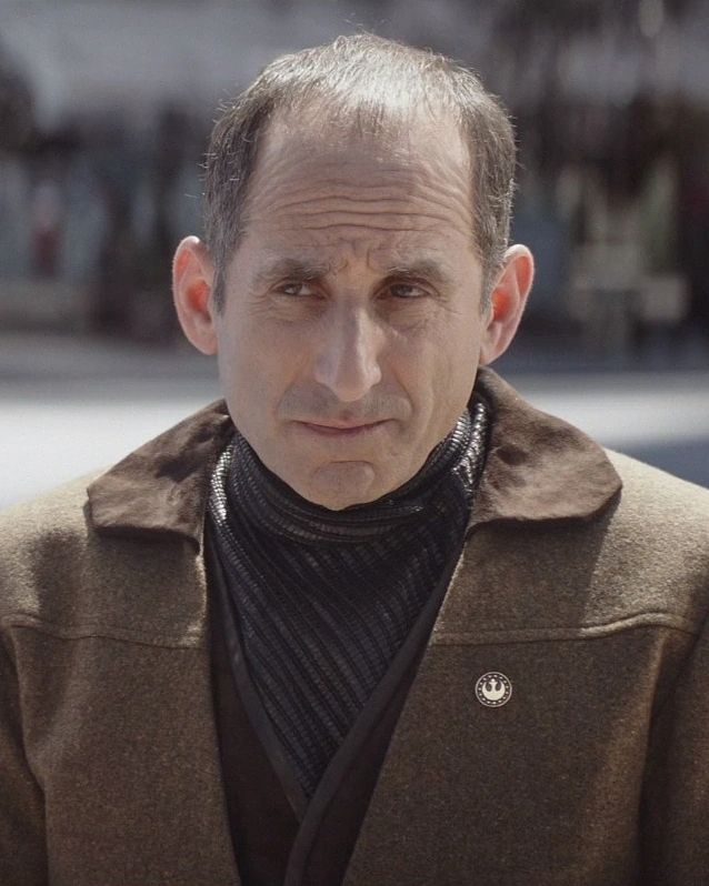 Myn Weaver (Human Imperial Loyalist Businessman)