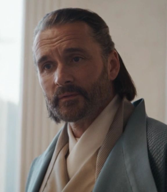Perrin Fertha (Human {Chandrilan} Senators Consort)