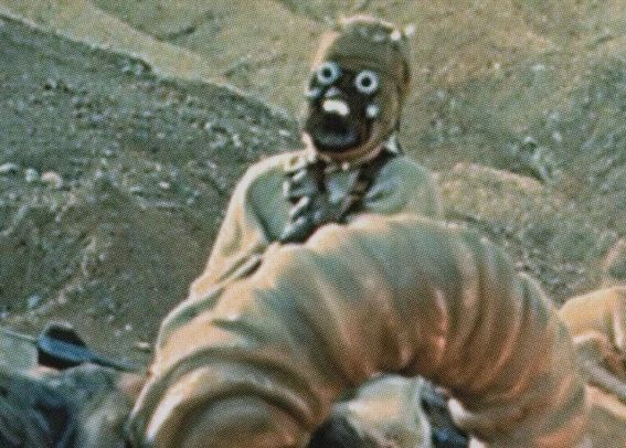 Ur-Ru-r (Tusken Raider Warrior)