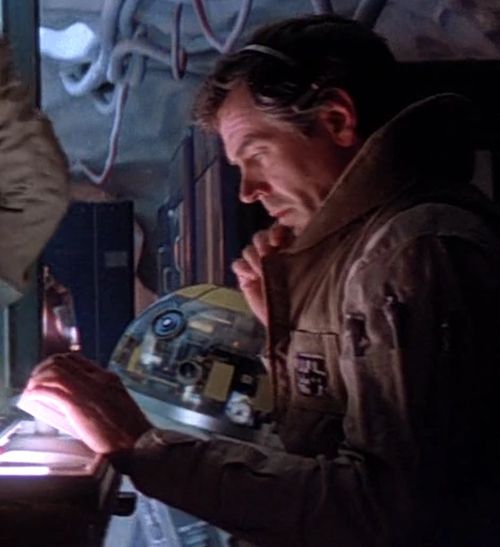Captain Wyron Serper (Human Rebel Officer)